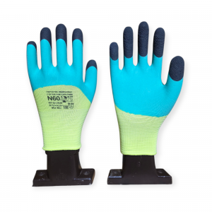 Перчатки №60 /160 нейлоновые с вспен.латекс.покрытием (черн.пальчики) салатовые /600