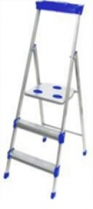 Стремянка 3 ступени профильные (высота до раб.площадки 620мм), СМ3