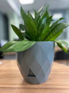 Цветочный горшок с прикорневым поливом 3л